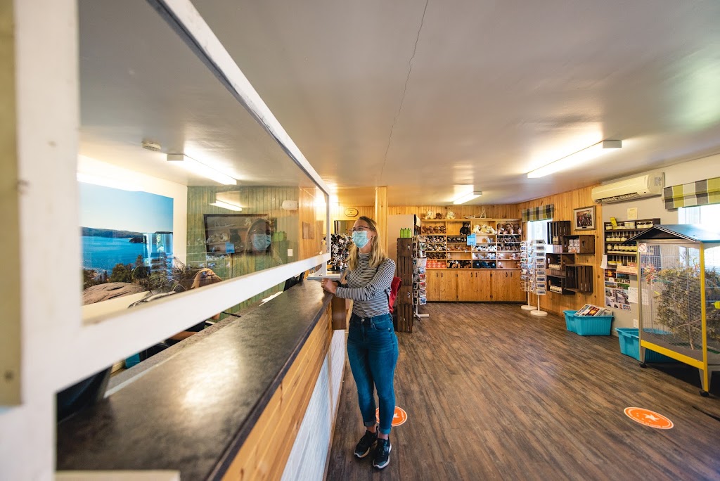 Ferme 5 Etoiles - Centre de vacances | 465 QC-172, Sacré-Coeur, QC G0T 1Y0, Canada | Phone: (418) 236-4551