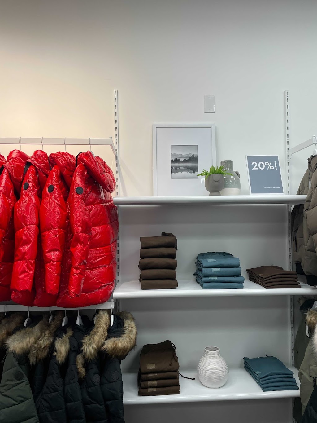 Noize | 19001 Chemin Notre Dame Unit 209, Mirabel, QC J7J 0T1, Canada | Phone: (450) 971-6091