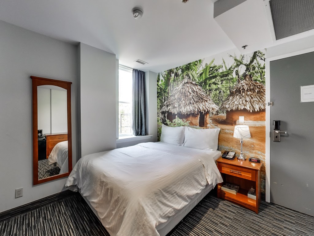 Isabella Hotel & Suites | 556 Sherbourne St, Toronto, ON M4X 1L4, Canada | Phone: (416) 922-2203