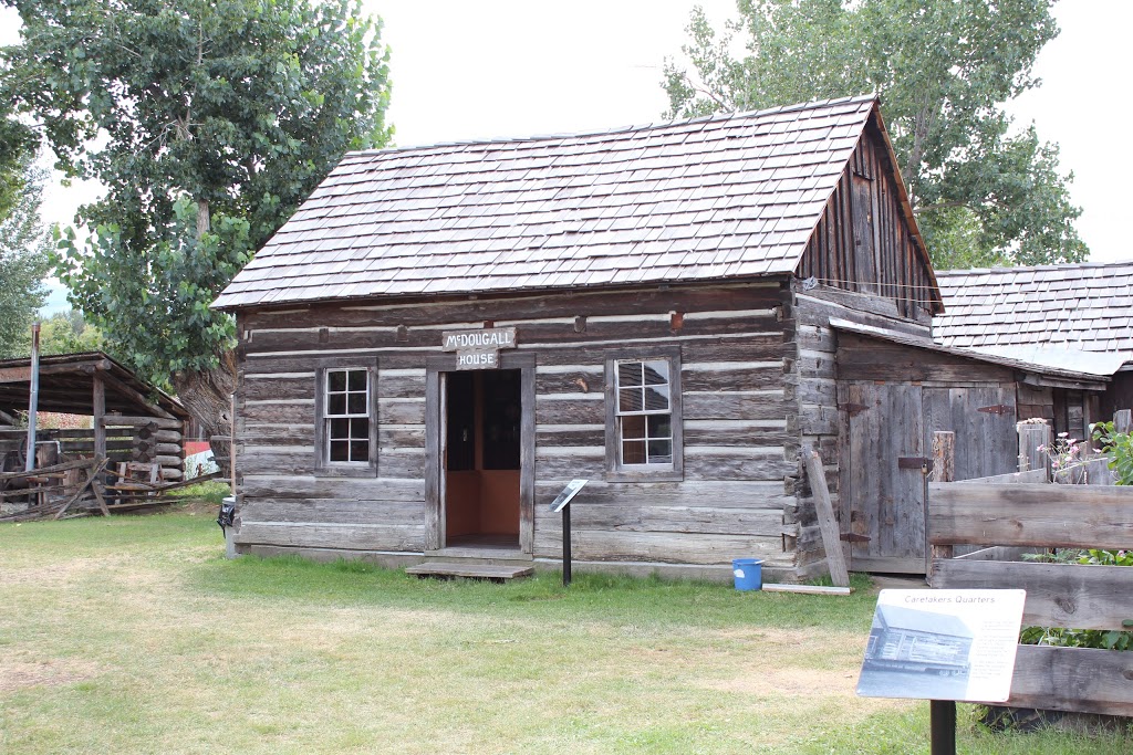 Father Pandosy Mission | 3685 Benvoulin Rd, Kelowna, BC V1W 4M7, Canada | Phone: (250) 860-8369