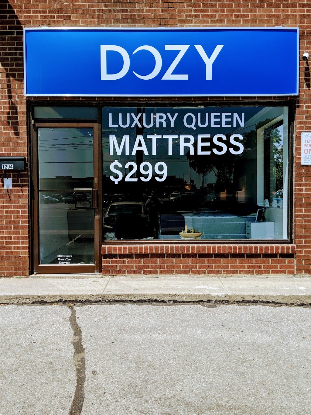 Dozy | 1204 The Queensway, Etobicoke, ON M8Z 1R8, Canada | Phone: (416) 840-0224