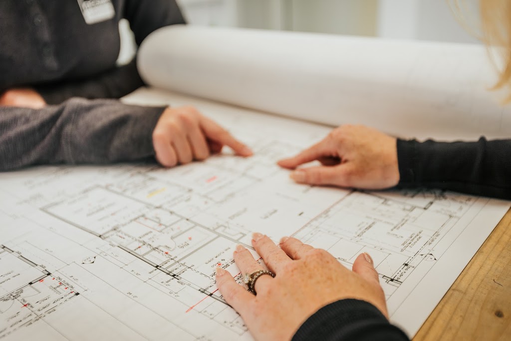 Design Lighting | 3560 190 St #112, Surrey, BC V3Z 0P6, Canada | Phone: (604) 576-8733