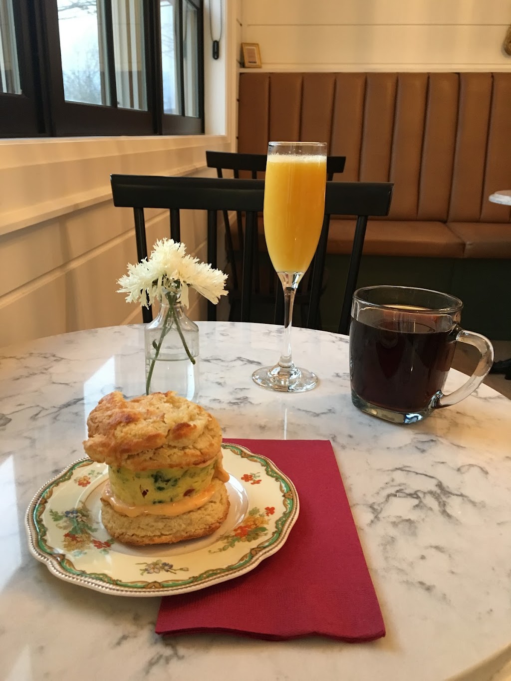 Garden Grove Café | 2 Grove Ave, Rothesay, NB E2E 5K3, Canada | Phone: (506) 847-0800