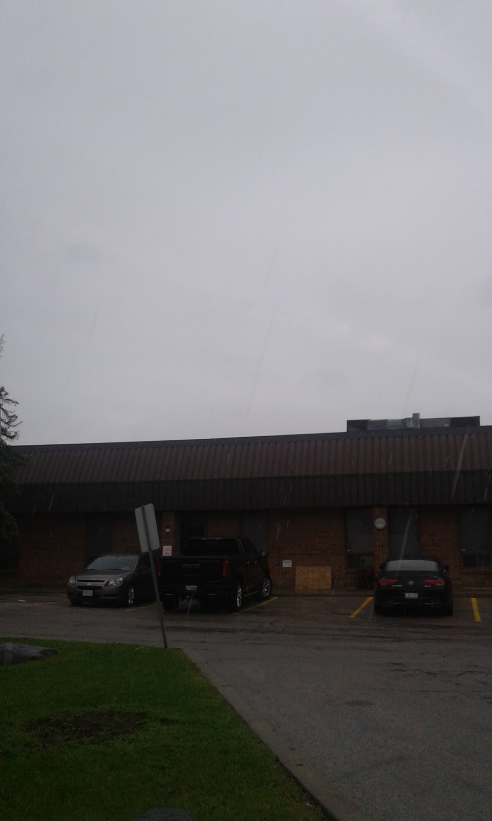 J A K Electrical Contractors Ltd | 101 Toro Rd Unit 21, North York, ON M3J 2Z1, Canada | Phone: (416) 635-5554