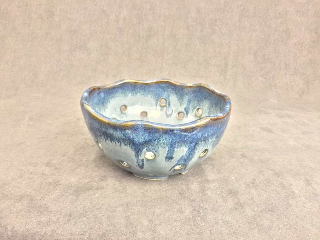 Otter Pottery | 74 Johnson Ave, Markerville, AB T0M 1M0, Canada | Phone: (403) 638-5177