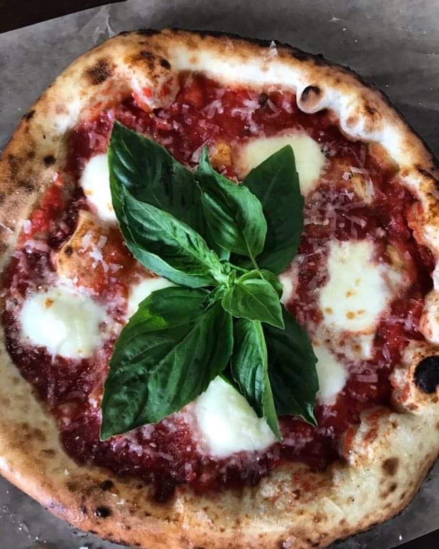 Graffito Pizza | 502A 8 Ave, Fernie, BC V0B 1M0, Canada | Phone: (250) 946-7550