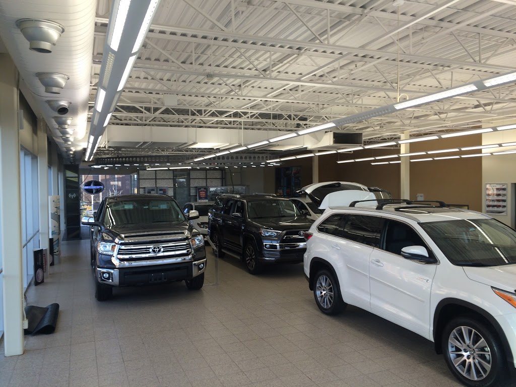 Yorkdale Toyota | 3080 Dufferin St, North York, ON M6A 2S6, Canada | Phone: (416) 780-2345