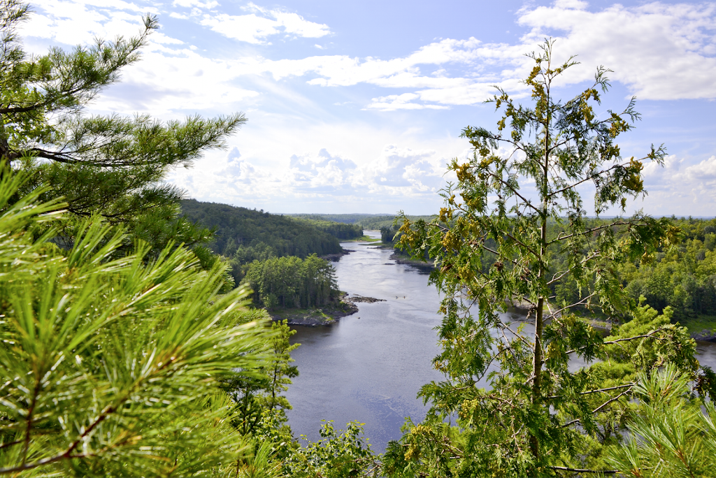 RiverRun Rafting | 1260 Grants Settlement Rd, Foresters Falls, ON K0J 1V0, Canada | Phone: (800) 267-8504