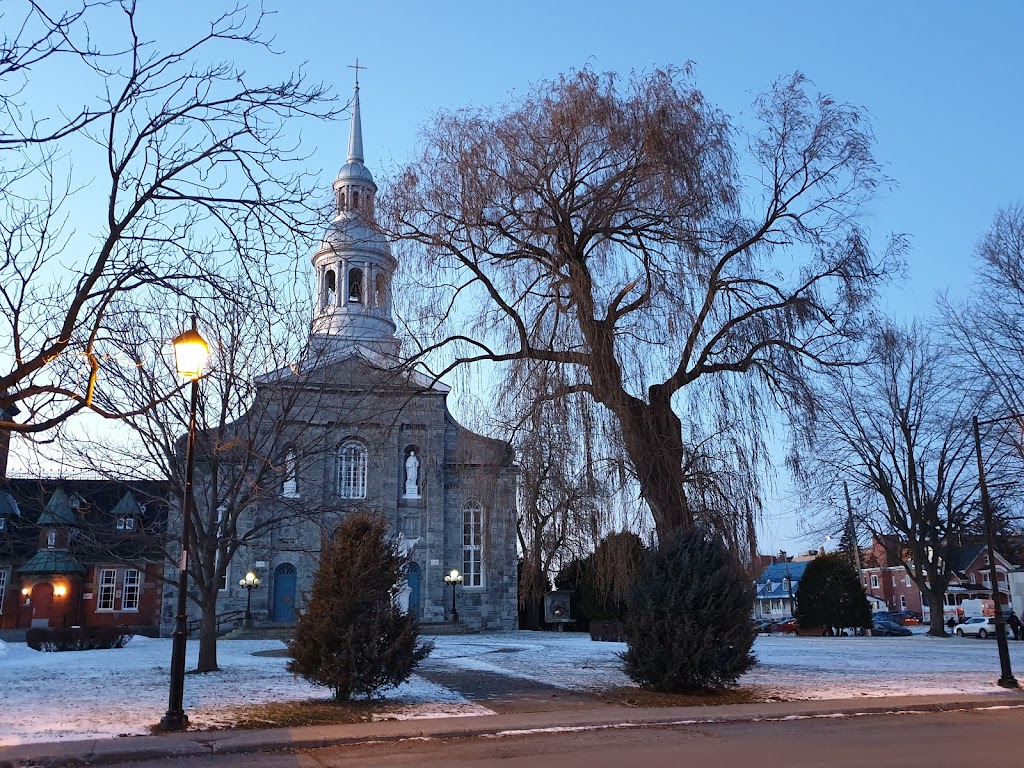 Paroisse Notre-Dame-du-Rosaire | 2200 Rue Girouard O, Saint-Hyacinthe, QC J2S 3A8, Canada | Phone: (450) 774-5633