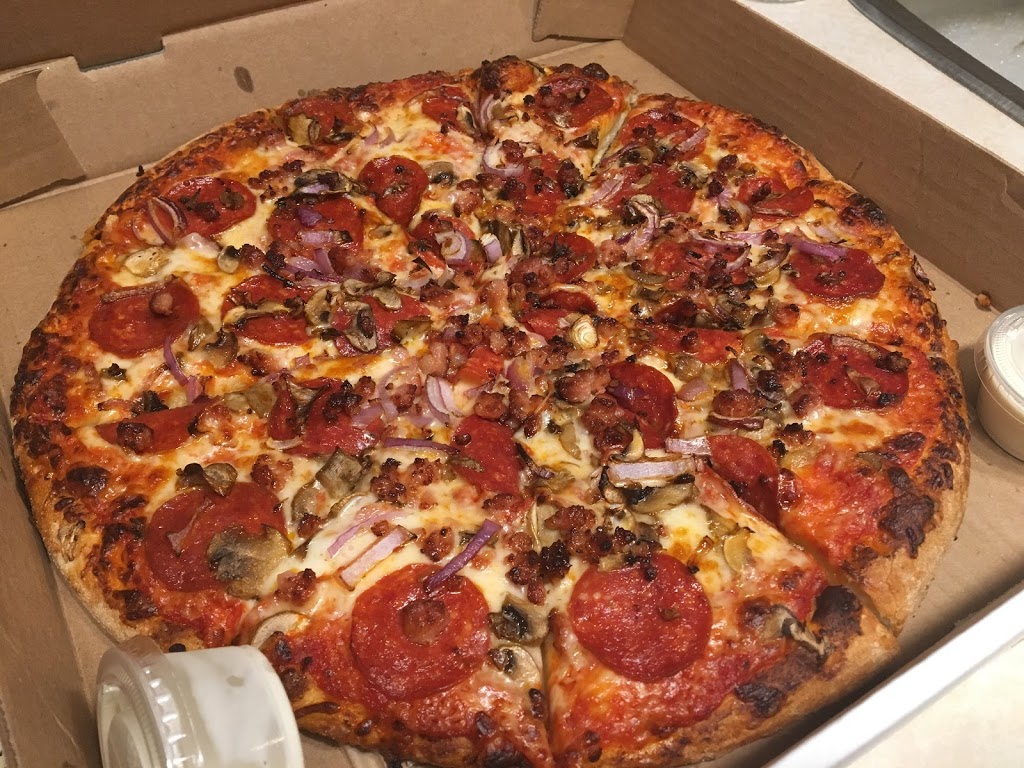 Pizza Bite | 5920 Turney Dr, Mississauga, ON L5M 2R8, Canada | Phone: (905) 285-0022