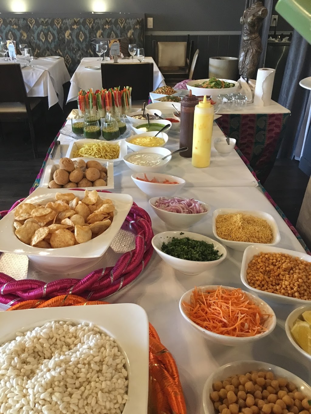 Kamasutra Fine Indian Restaurant & Banquets | 1522 Bayview Ave, Toronto, ON M4G 3B4, Canada | Phone: (416) 489-4899