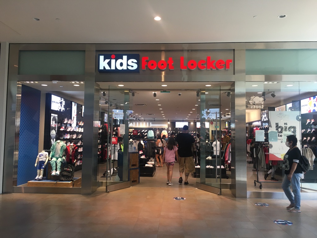 Foot Locker | 2960 Kingsway Drive Space E6a, Kitchener, ON N2C 1X1, Canada | Phone: (519) 893-9609