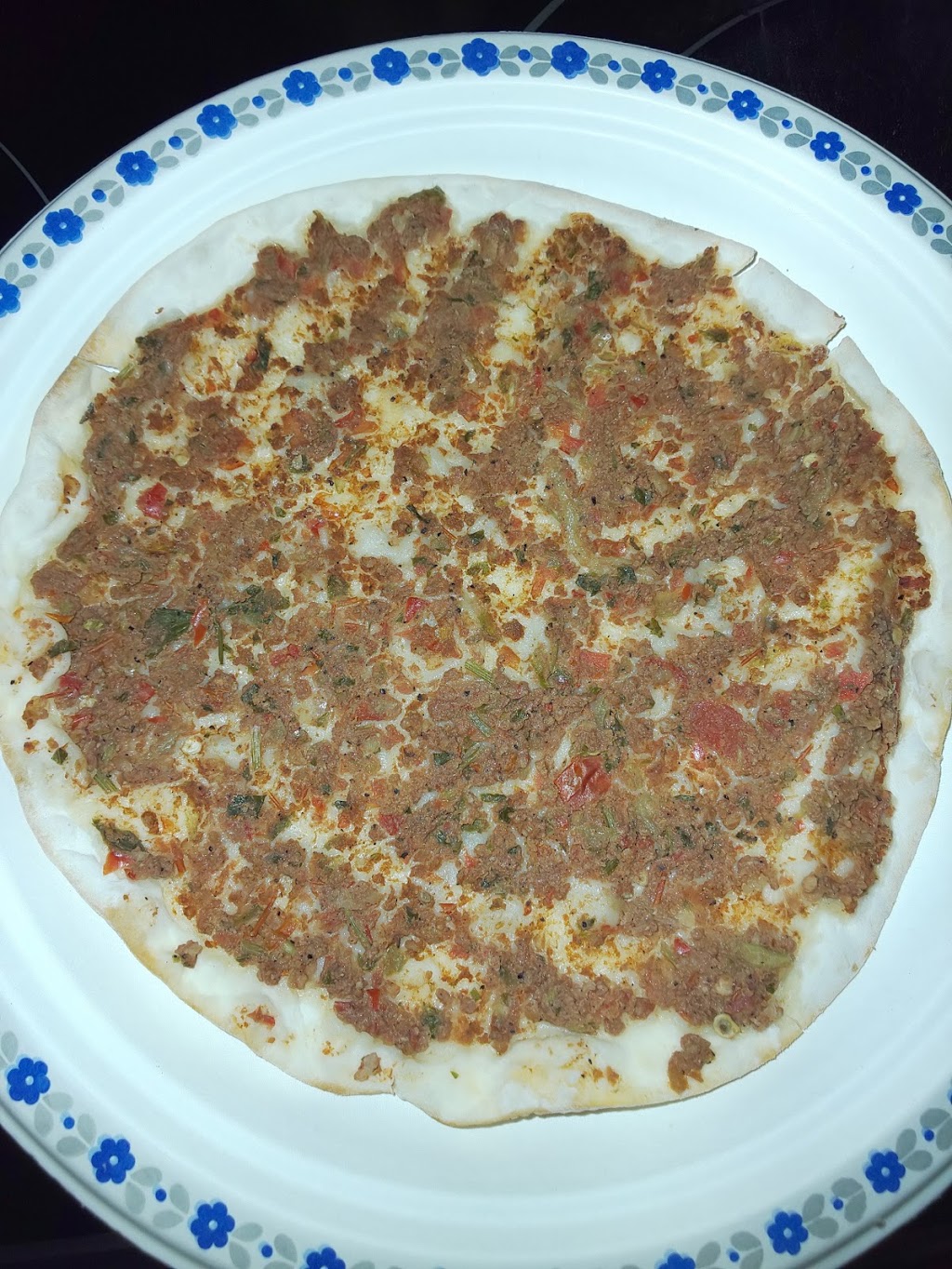 Lahmajoun Sevan | 3426 Bd Cartier O, Laval, QC H7V 1K2, Canada | Phone: (450) 686-0542
