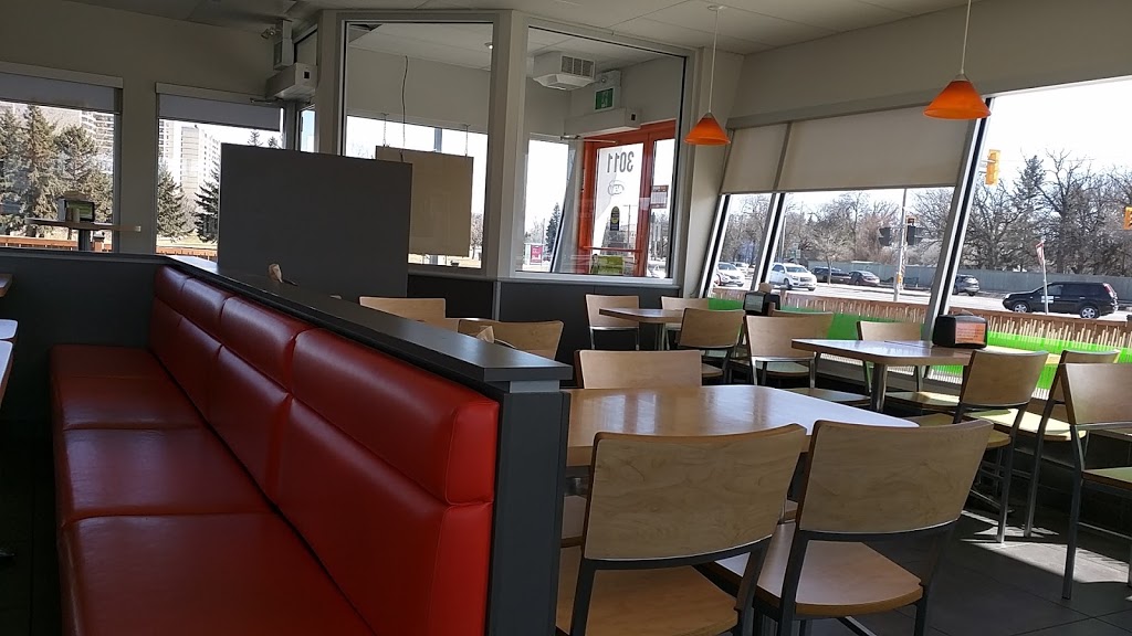 A&W Canada | 3011 Portage Ave, Winnipeg, MB R3K 0W4, Canada | Phone: (204) 885-7633
