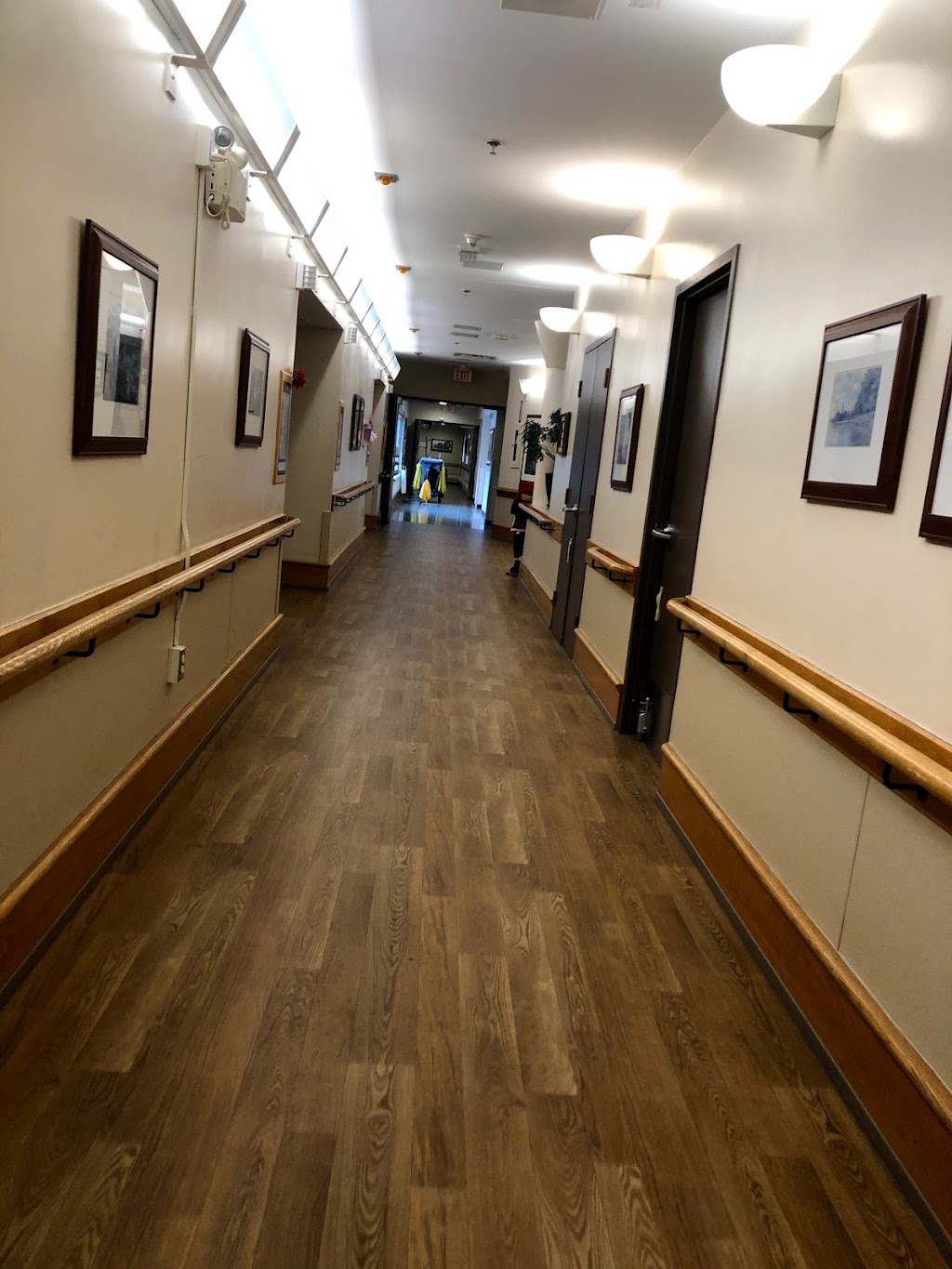 Wentworth Lodge | 41 South St W, Dundas, ON L9H 4C4, Canada | Phone: (905) 546-2618