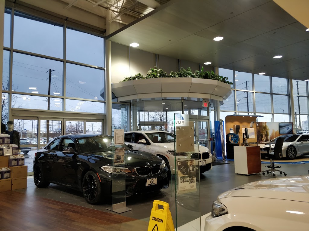 BMW Markham | 8111 Kennedy Rd, Unionville, ON L3R 5M2, Canada | Phone: (905) 477-2212