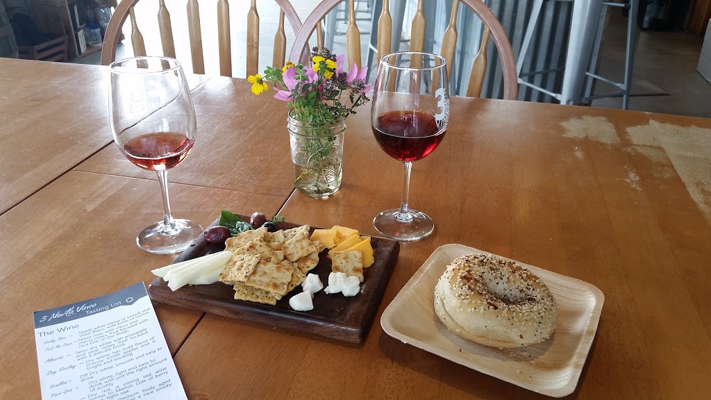 3 North Vines | 5940 Peck Rd, Croswell, MI 48422, USA | Phone: (810) 956-2706
