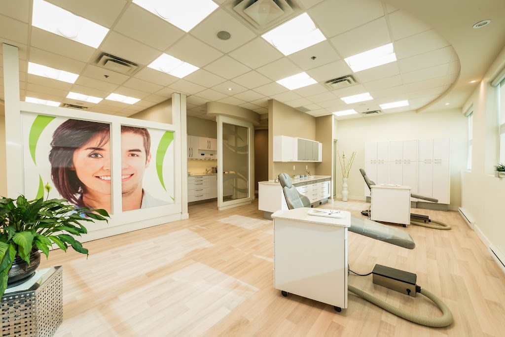 Orthodontistes St-Laurent | 1605 Blvd. Marcel-Laurin #250, Saint-Laurent, QC H4R 0B7, Canada | Phone: (514) 748-0606