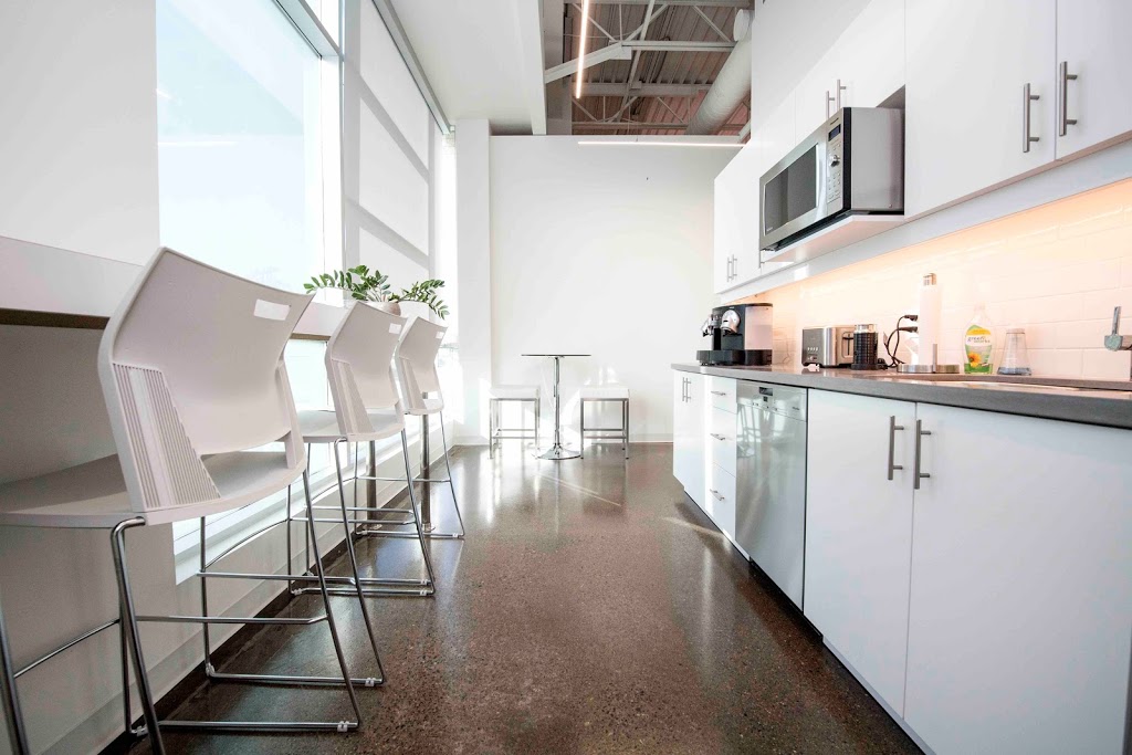 7 Communications | 2620 Bristol Cir #400, Oakville, ON L6H 6Z7, Canada | Phone: (416) 408-4488