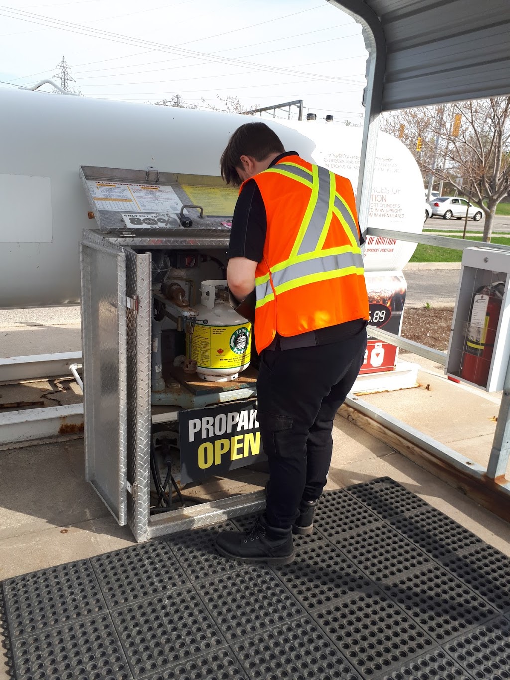 Canadian Tire Gas+ | 1400 Ottawa St S, Kitchener, ON N2E 4E2, Canada | Phone: (519) 576-0921