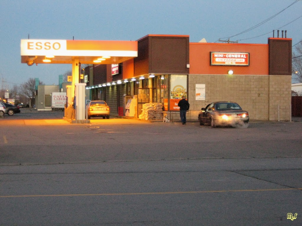 Esso | 185 Rue Principale, Châteauguay, QC J6K 1G2, Canada | Phone: (450) 698-2296