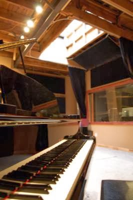 Planet Studios | 6555 Av. Papineau, Montréal, QC H2G 2X3, Canada | Phone: (514) 728-4449