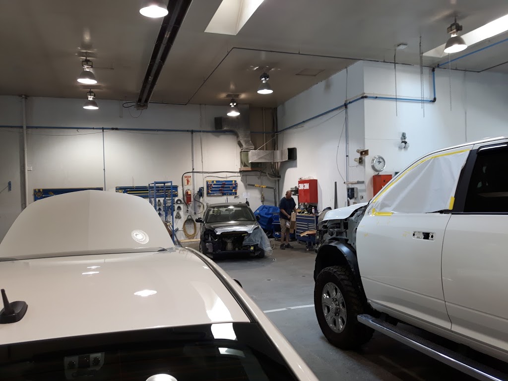Boyd Autobody & Glass | 2663 Sooke Rd, Victoria, BC V9B 1Y3, Canada | Phone: (250) 478-0021