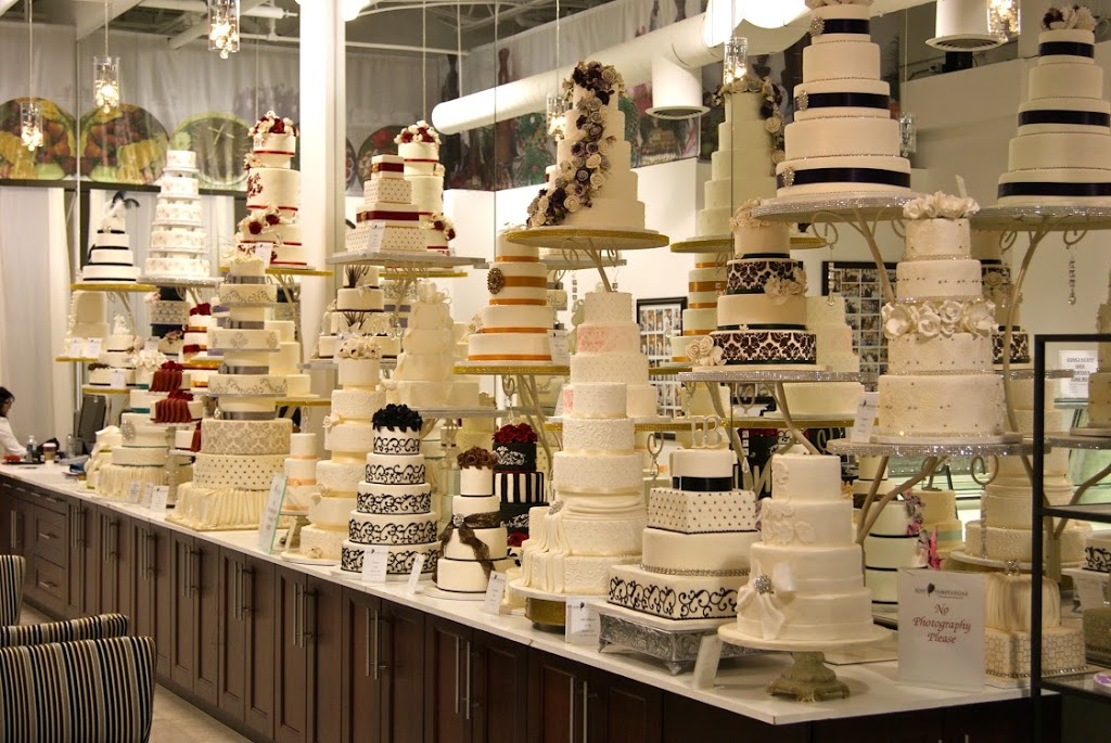 Just Temptations- Wedding cakes Mississauga | 448 Gibraltar Dr #1, Mississauga, ON L5T 2N8, Canada | Phone: (905) 565-0058