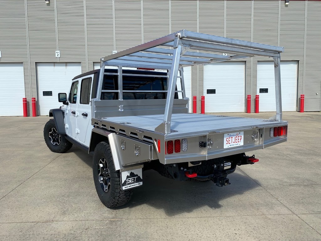 Summit Expedition Trucks Ltd. | 5102 50 St, Newbrook, AB T0A 2P0, Canada | Phone: (780) 881-7983