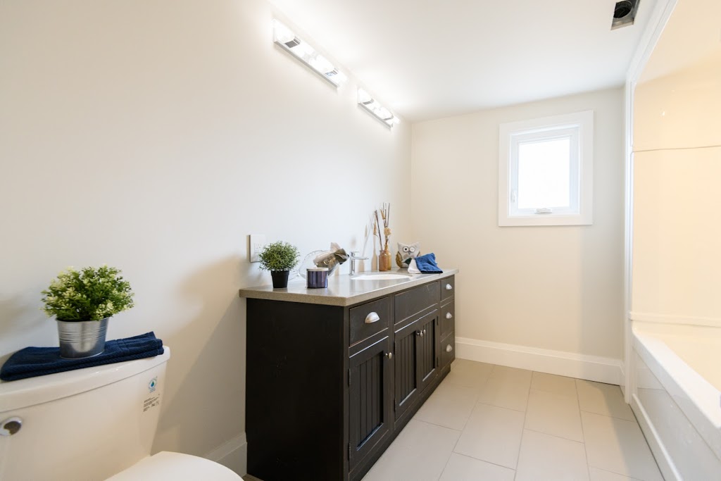 Kitchen & Bath Professionals | 23 Innovation Dr, Dundas, ON L9H 7H9, Canada | Phone: (905) 973-6244