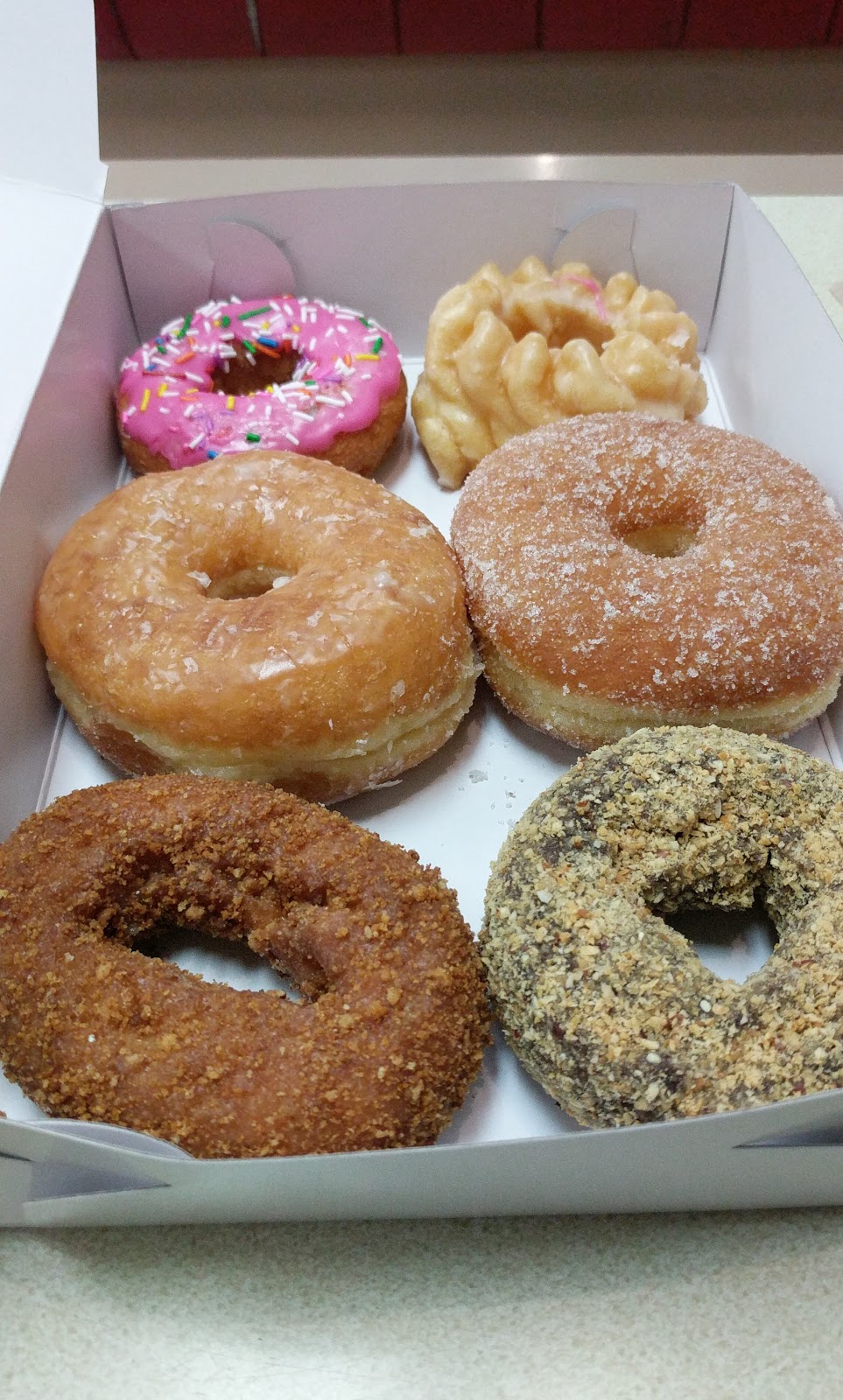 Duffins Donuts | 1391 E 41st Ave, Vancouver, BC V5W 3R9, Canada | Phone: (604) 325-5544