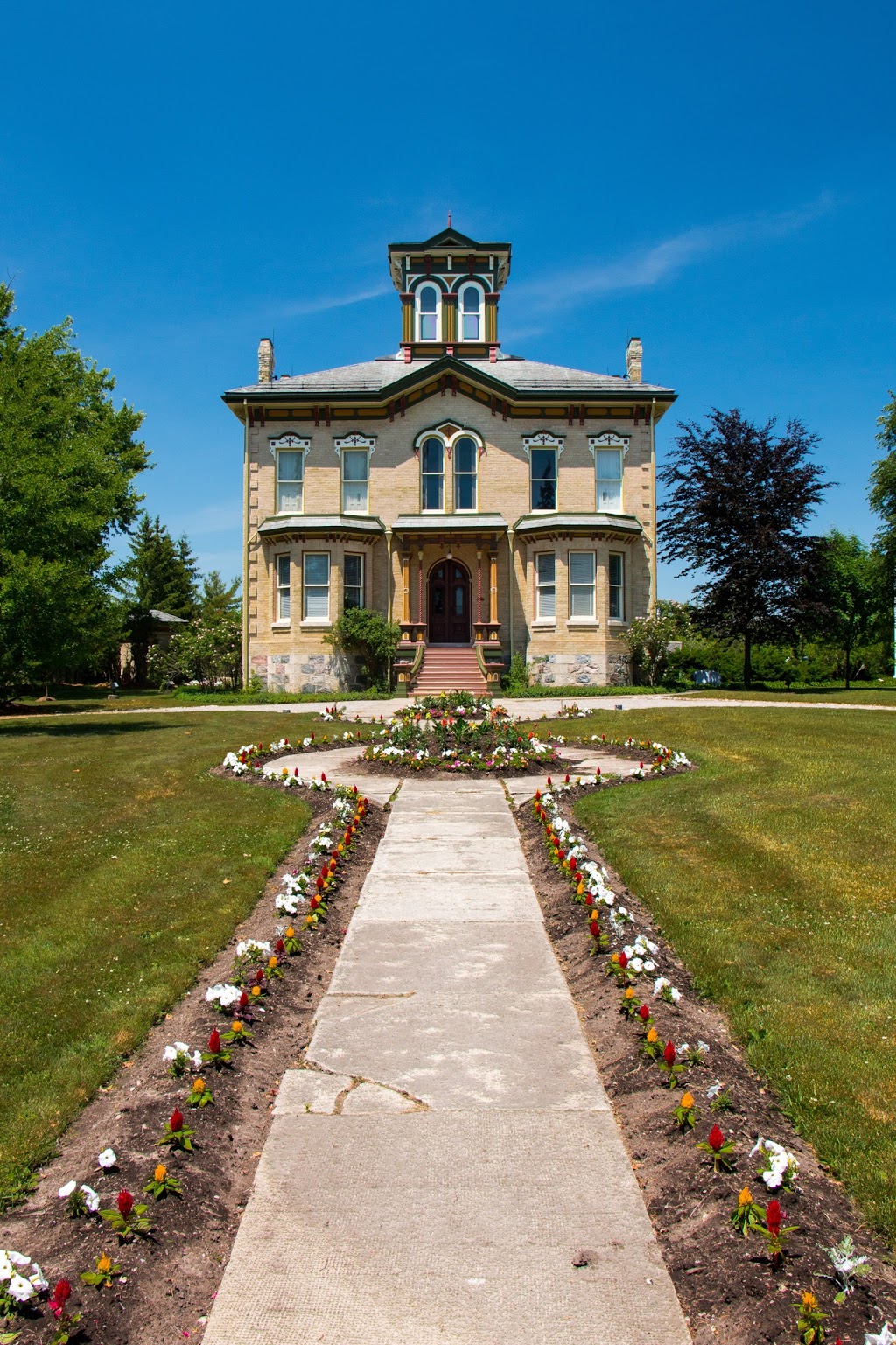 Castle Kilbride | 60 Snyders Rd W, Baden, ON N3A 1A1, Canada | Phone: (519) 634-8444