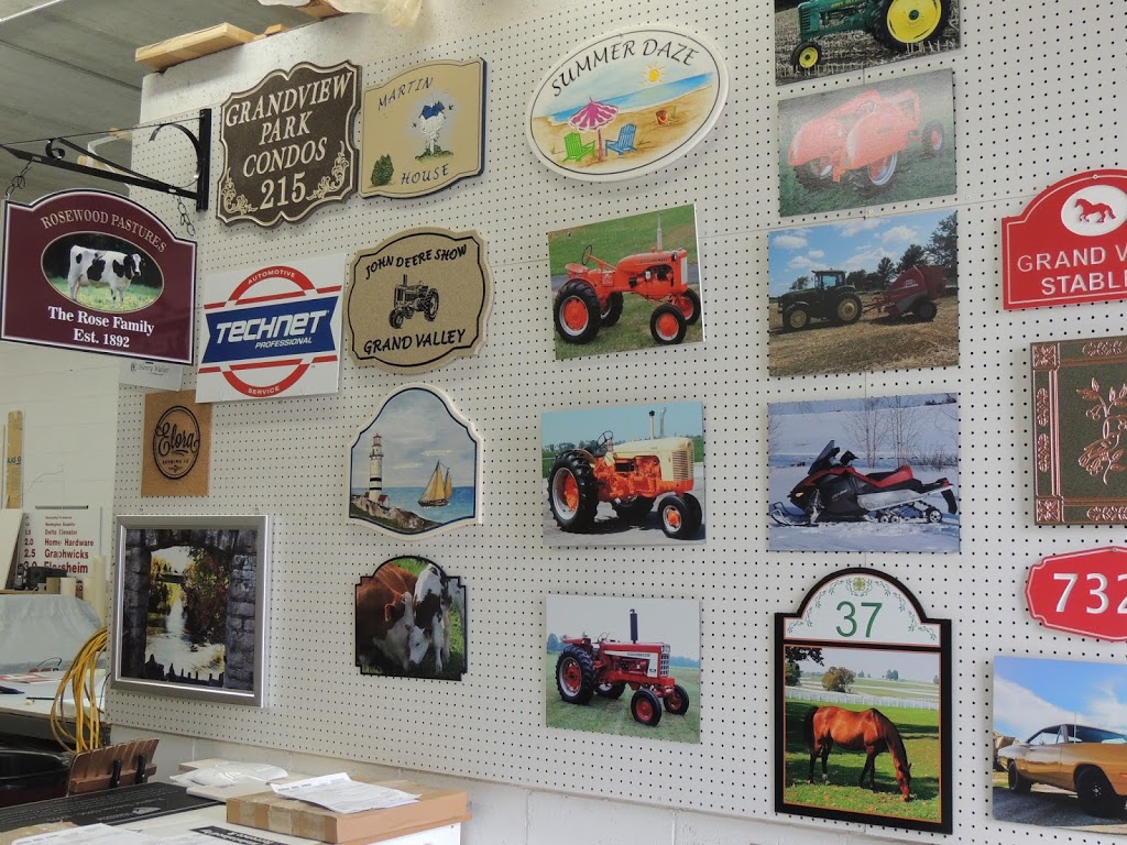 Remington Graphfix | 1600 King St N #18, St. Jacobs, ON N0B 2N0, Canada | Phone: (519) 664-1809
