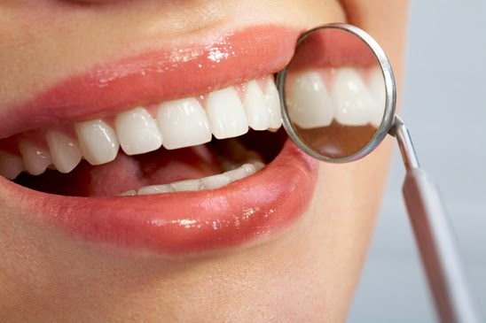 Port Credit Smiles | 150 Lakeshore Rd W, Mississauga, ON L5H 3R2, Canada | Phone: (905) 274-4151