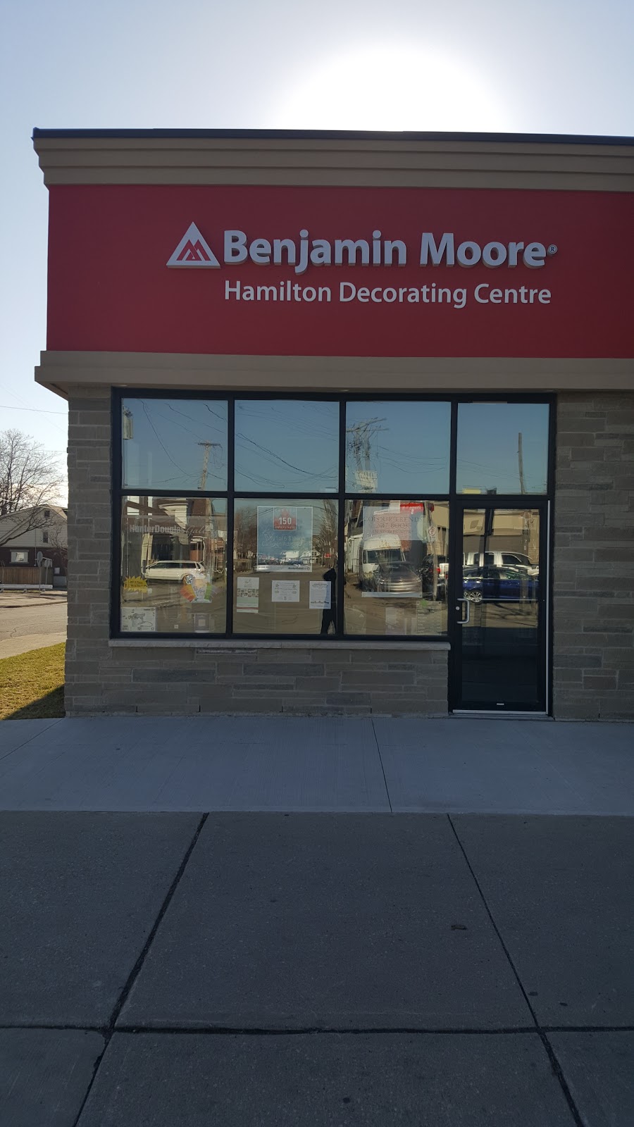 Hamilton Decorating Centre | 256 Ottawa St N, Hamilton, ON L8H 3Z7, Canada | Phone: (289) 389-2600