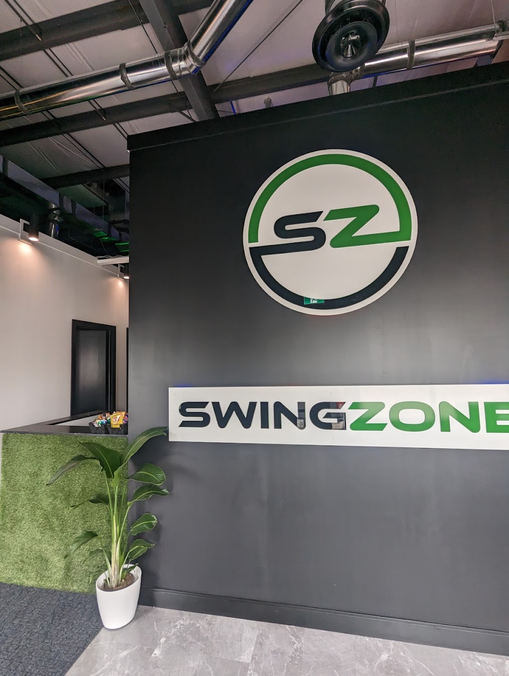 Swing Zone - All Private Golf Simulator | 1290 Arvin Ave. Unit 6, Hamilton, ON L8E 0H7, Canada | Phone: (905) 519-9674