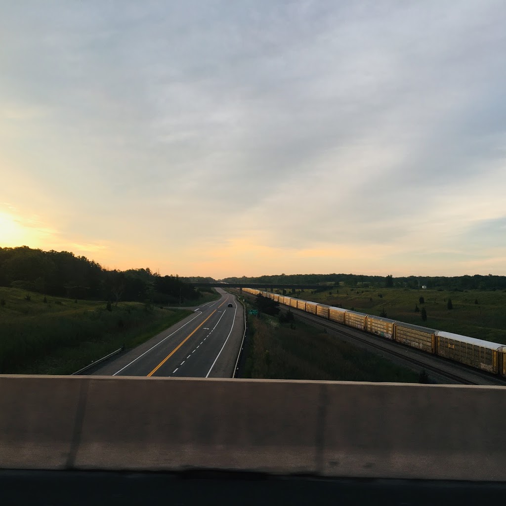 Pioneer Heavy Haul | 262 Silverthorn St, Welland, ON L3B 5N4, Canada | Phone: (905) 732-9895