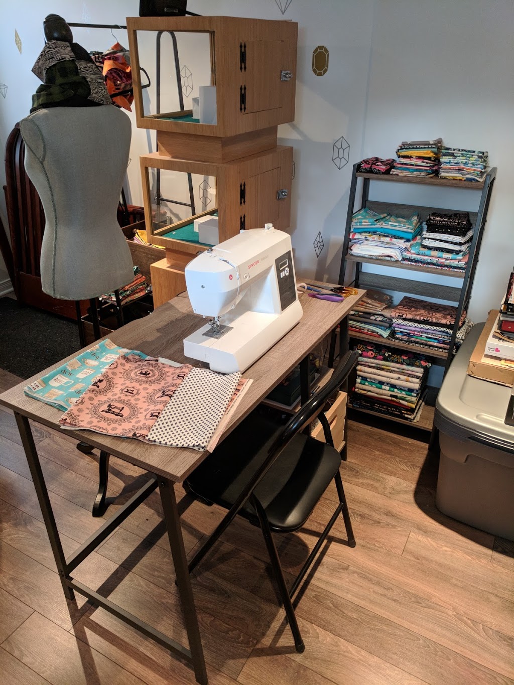 Sweet July par Geneviève Juillet | 53 3e Av, Terrasse-Vaudreuil, QC J7V 3S7, Canada | Phone: (514) 793-3764