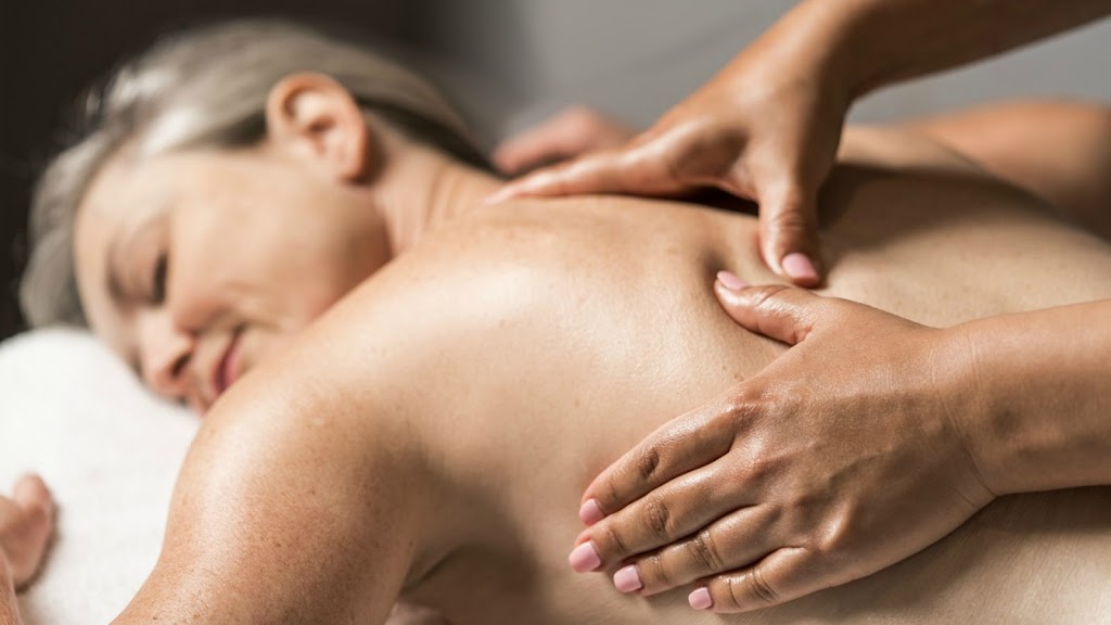Moment Spa | 3045 Chemin de la Chapelle, Mont-Tremblant, QC J8E 1E1, Canada | Phone: (819) 681-7680