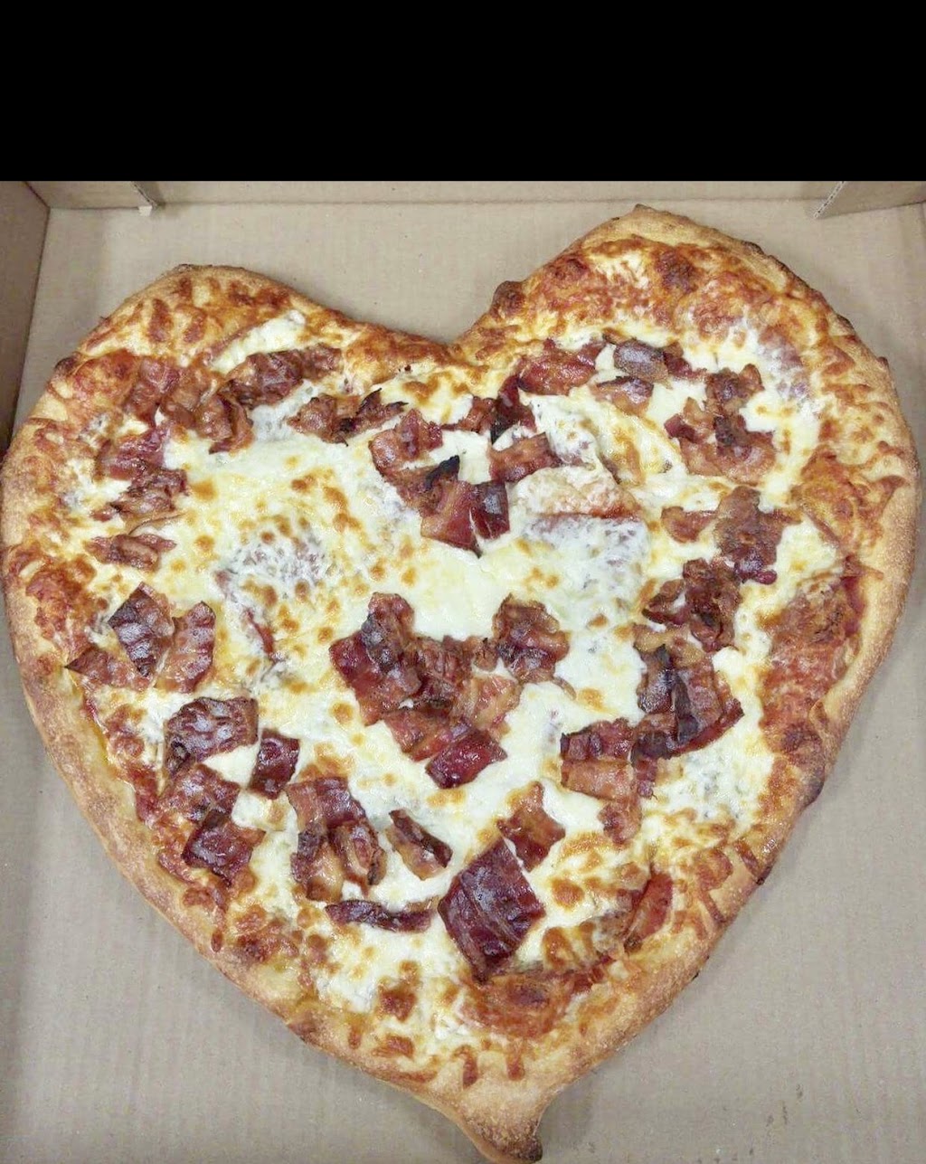Milano Pizzeria | 4188 Spratt Rd, Gloucester, ON K1V 1P3, Canada | Phone: (613) 822-6757