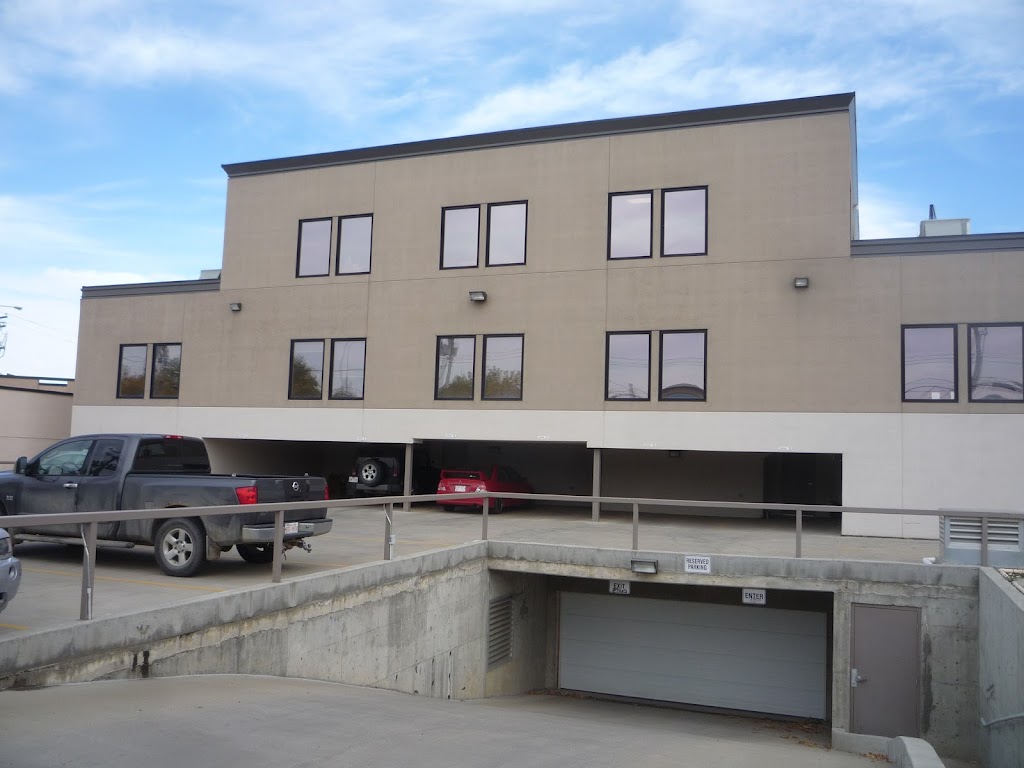 The Parlour Inc | 2 Deer Park Dr, #102 Deer Park Centre, Spruce Grove, AB T7X 0K8, Canada | Phone: (780) 962-2006