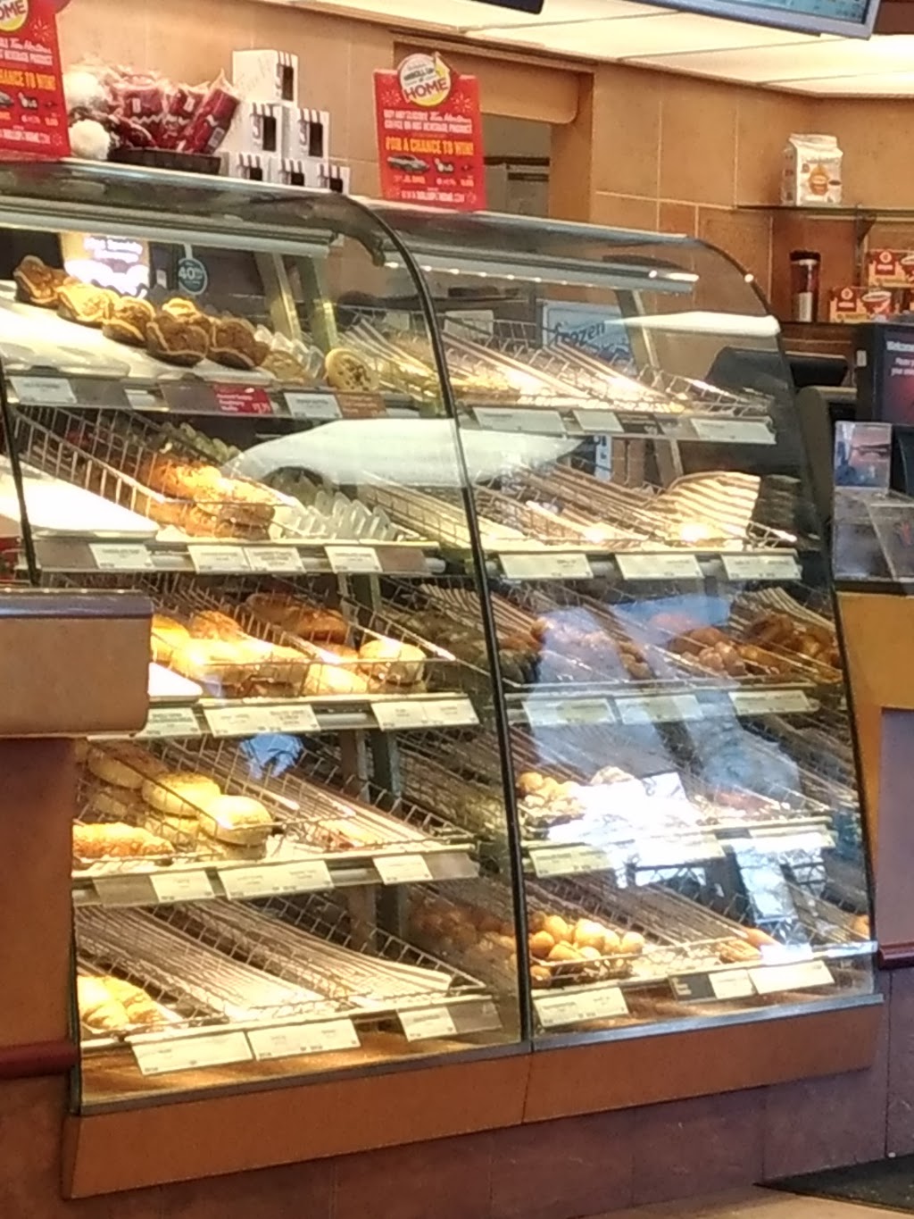 Tim Hortons | 1250 S Service Rd Unit 76, Mississauga, ON L5E 1V4, Canada | Phone: (905) 271-0936