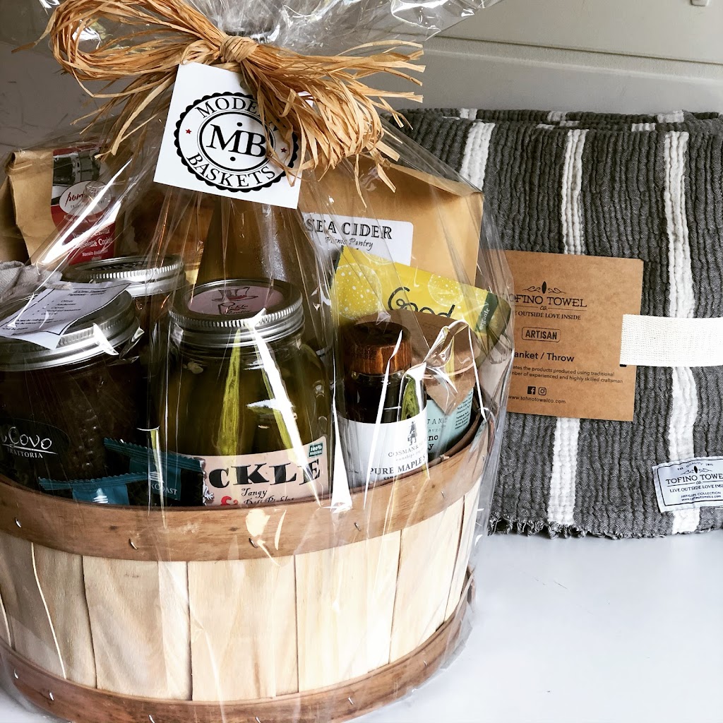 Modern Baskets | 45 Stoneridge Dr, Victoria, BC V9B 6M4, Canada | Phone: (250) 589-9050