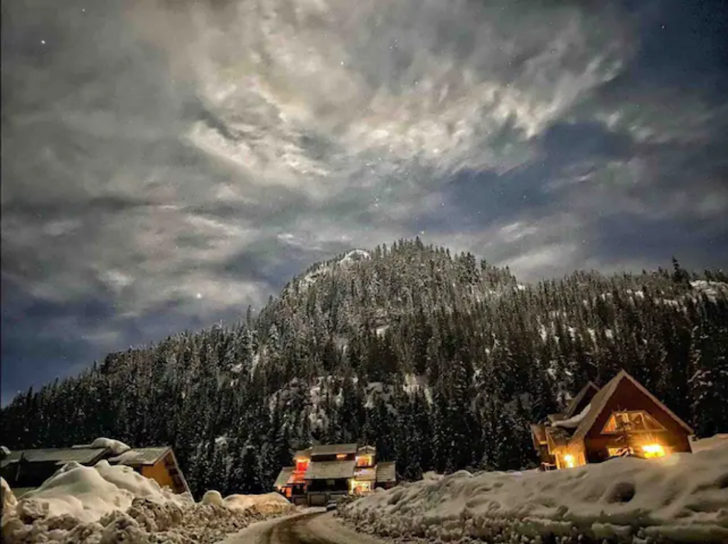 The Penthouse at Hemlock | 20649 Edelweiss Dr #4, Agassiz, BC V0M 1A1, Canada | Phone: (604) 302-3139