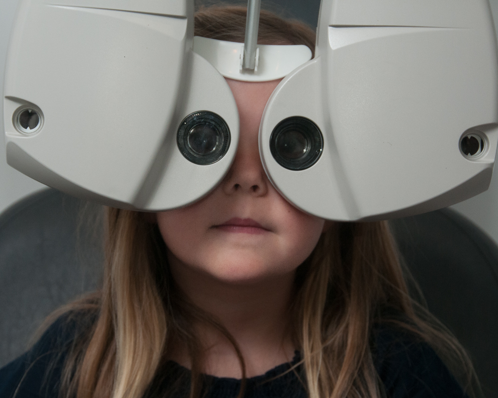 Varshney Optometry | 2011 Plains Rd E #3, Burlington, ON L7R 0A6, Canada | Phone: (905) 681-8277
