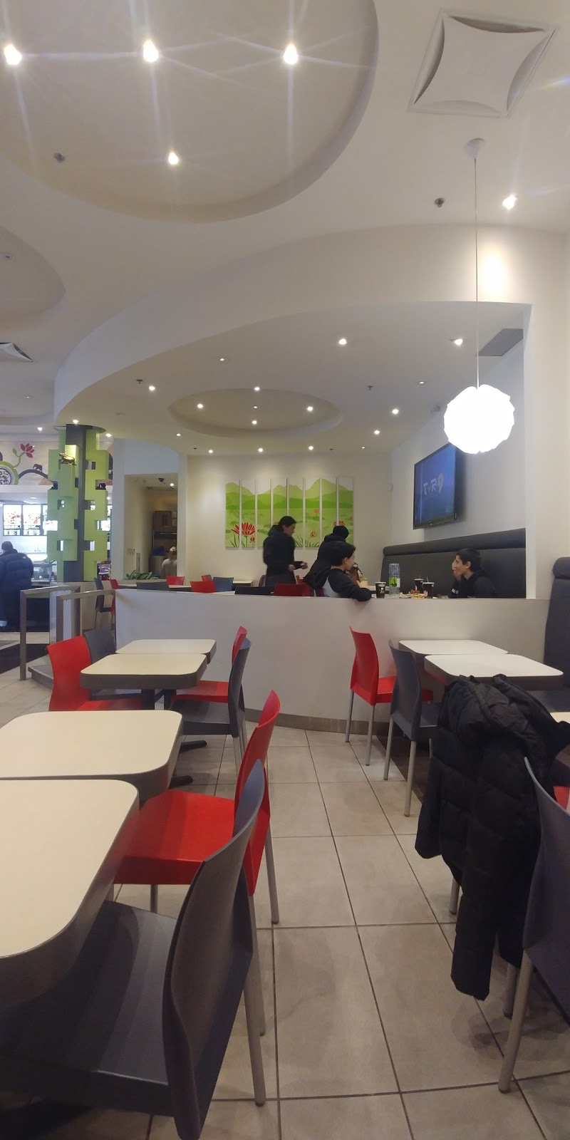 Thai Express | Quartier DIX30, 9380 Boulevard Leduc, Brossard, QC J4Y 0B3, Canada | Phone: (450) 443-0333