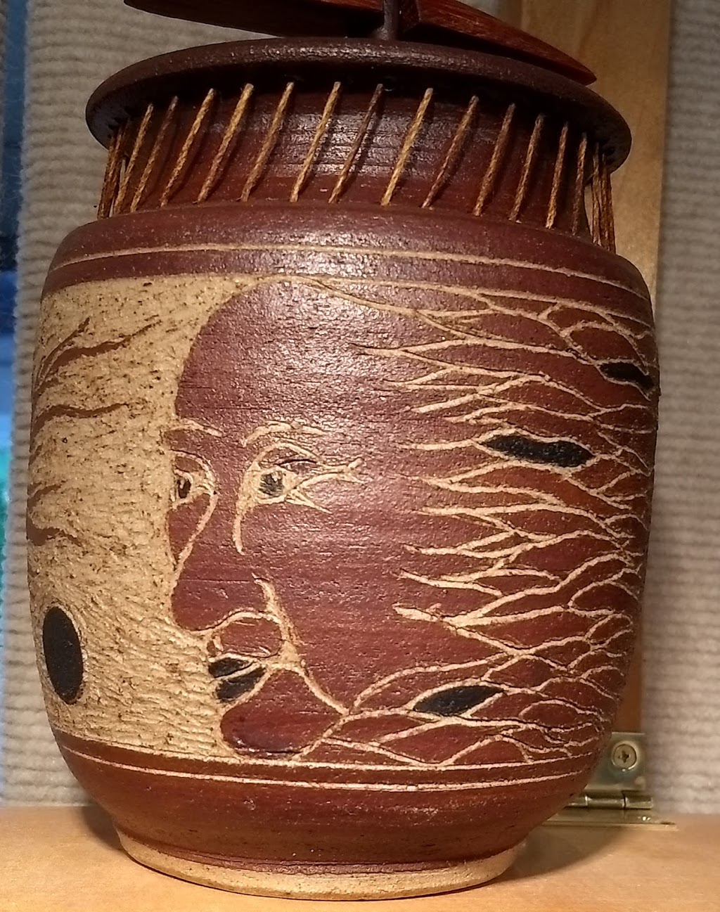 Larry Richmond Pottery | 3100 Alabama St, Bellingham, WA 98229, USA | Phone: (360) 734-3698