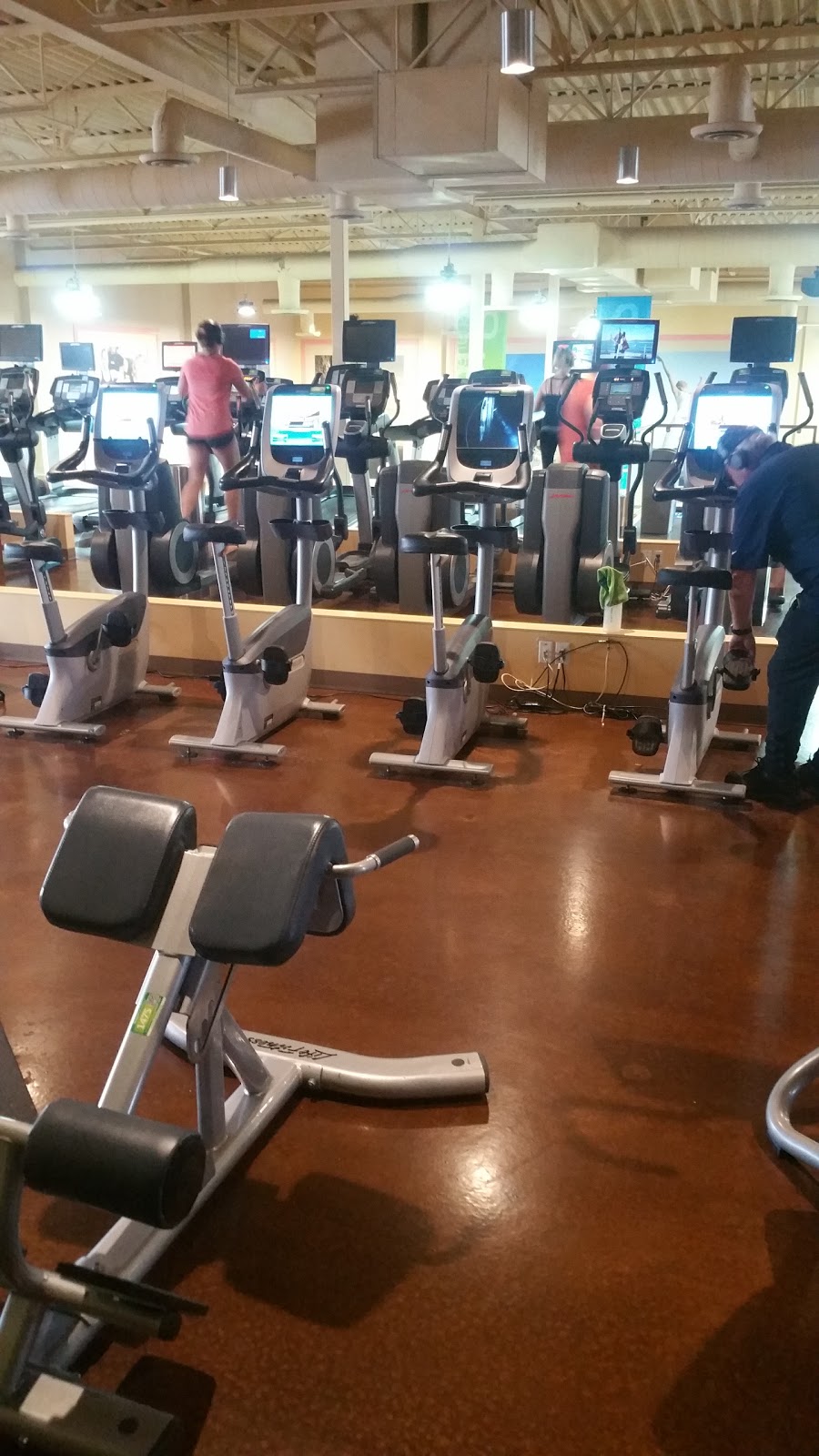 Motion Fitness Stonebridge | 3110 Clarence Ave S, Saskatoon, SK S7T 0C9, Canada | Phone: (306) 975-1003