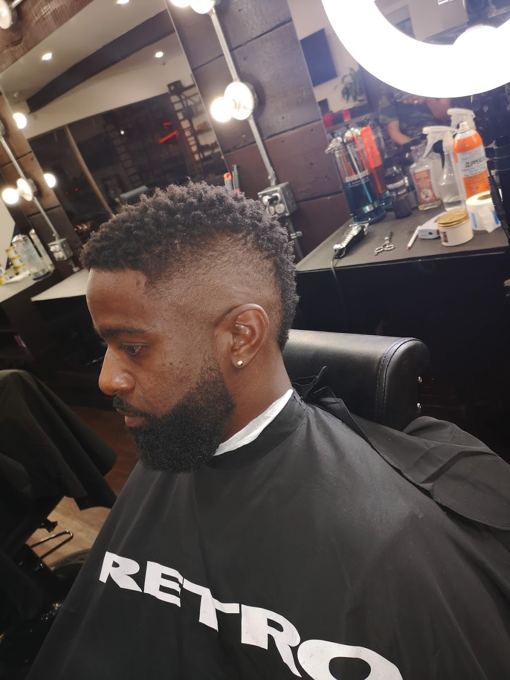Retro | 5515 Rue Laurendeau, Montréal, QC H4E 3V9, Canada | Phone: (514) 796-2300