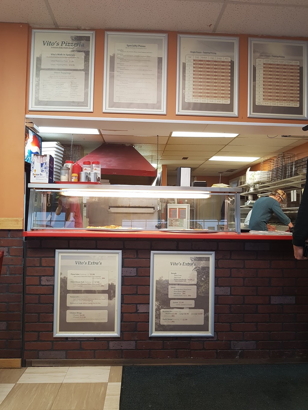 Vitos Pizza Elora | 58 Wellington Rd 7 #5, Elora, ON N0B 1S0, Canada | Phone: (519) 846-2410
